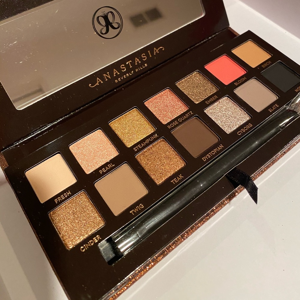 Anastasia Beverly Hills Sultry Eyeshadow Palette
